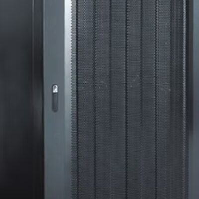 Giganet 22U Floor Standing Server Cabinet Width 600mm Depth 1000mm Mesh Door